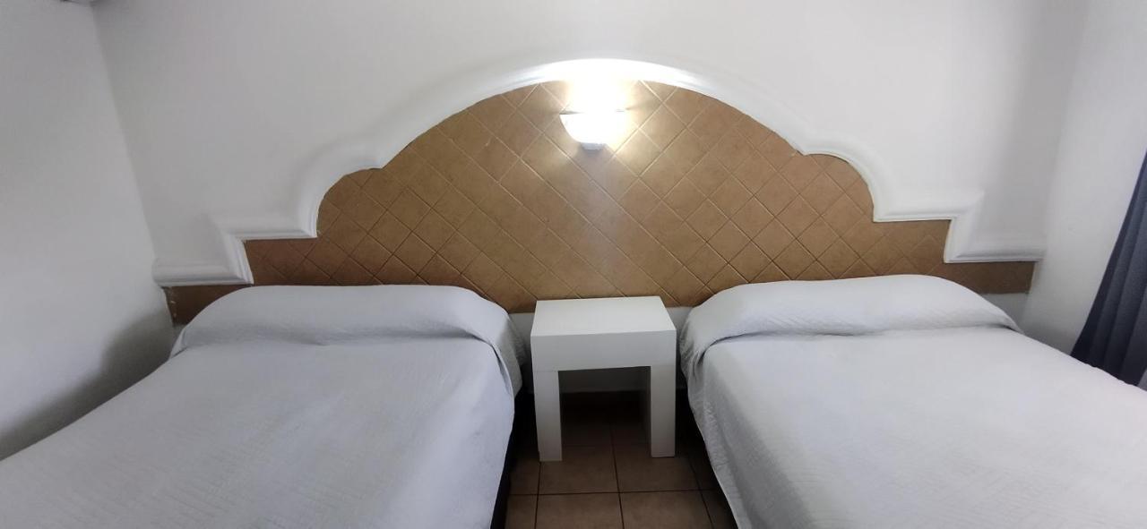 Hotel Casa Blanca Heroica Caborca المظهر الخارجي الصورة